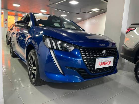 PEUGEOT 208 1.6 16V FLEX ROADTRIP AT6 PEUGEOT 208 1.6 16V FLEX ROADTRIP AT6